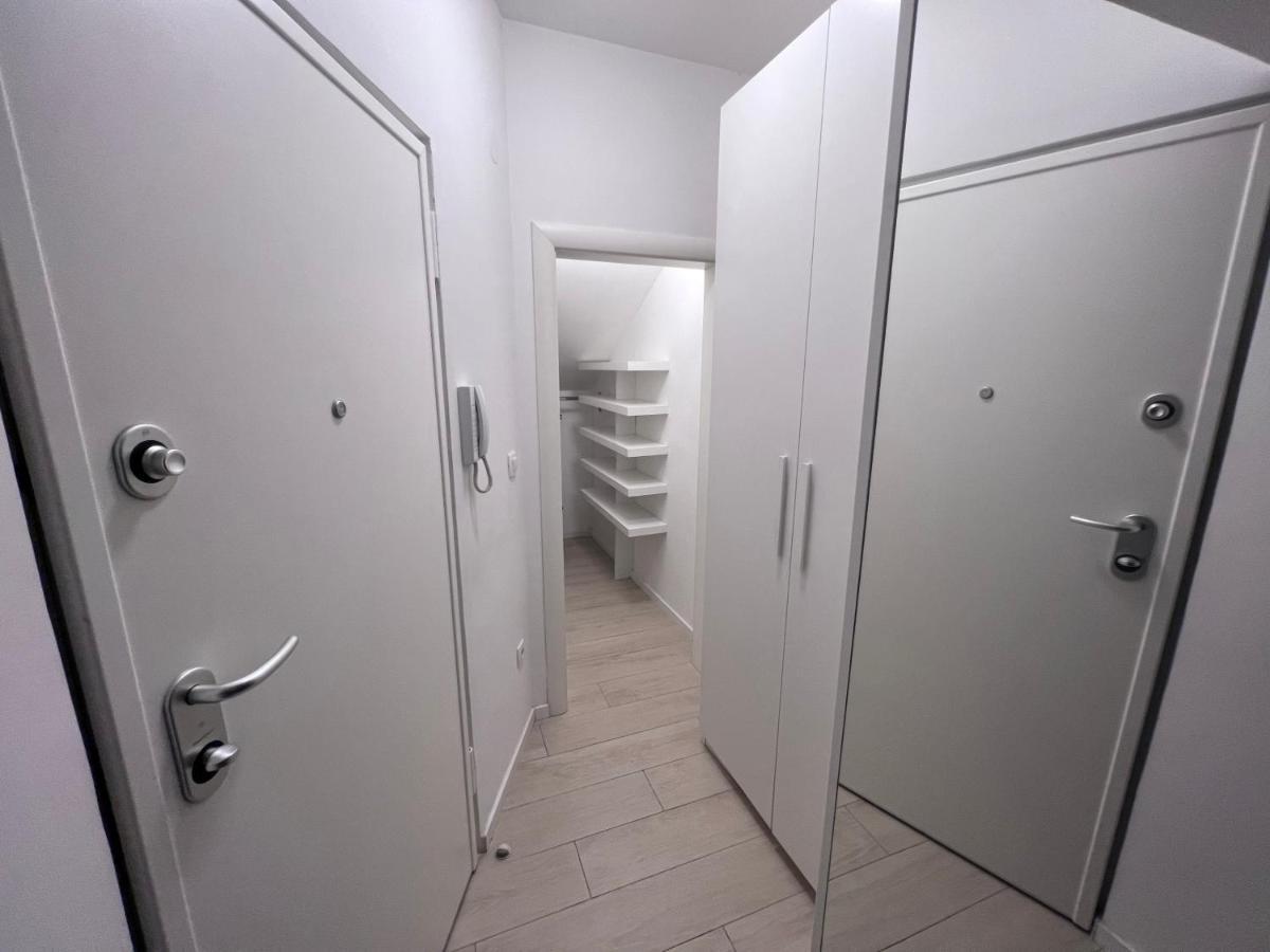 Center Beach Apartament, Split, Croatia Esterno foto